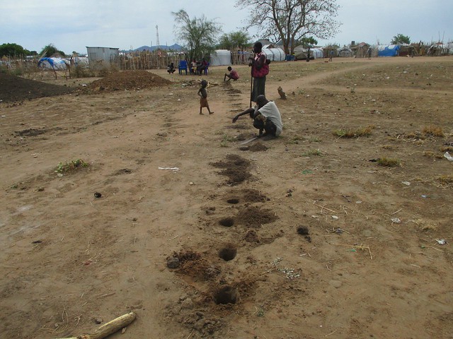 Urban sack farming South Sudan 2016