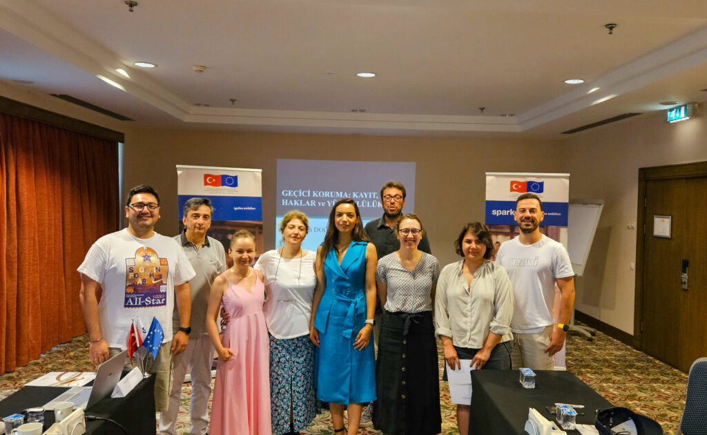 Attorney Ecem Doğru and the trainees from partner universities at the programme