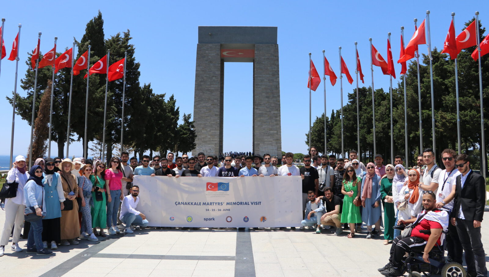 Syrian and Turkish youth visited Çanakkale Martyrs' Memorial